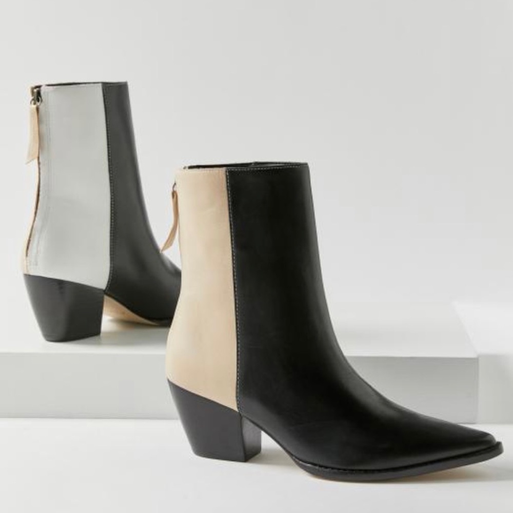 Matisse • Colorblock Ankle Boot • 6.5M